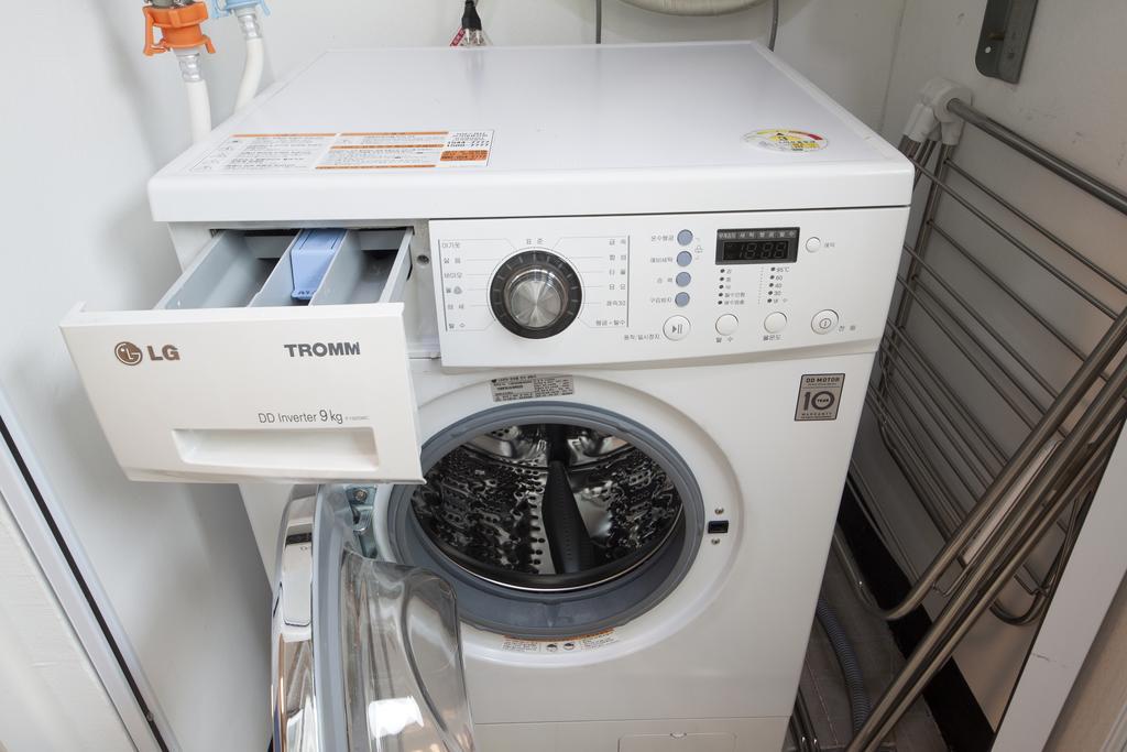K-Guesthouse Sinchon 2 Seul Zewnętrze zdjęcie
