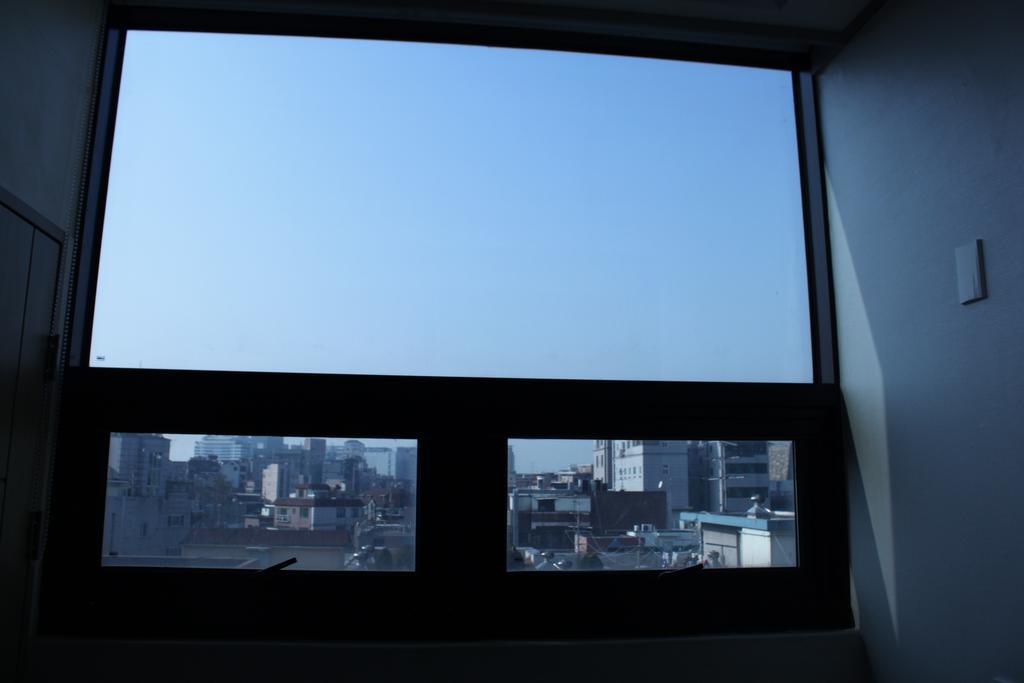 K-Guesthouse Sinchon 2 Seul Zewnętrze zdjęcie