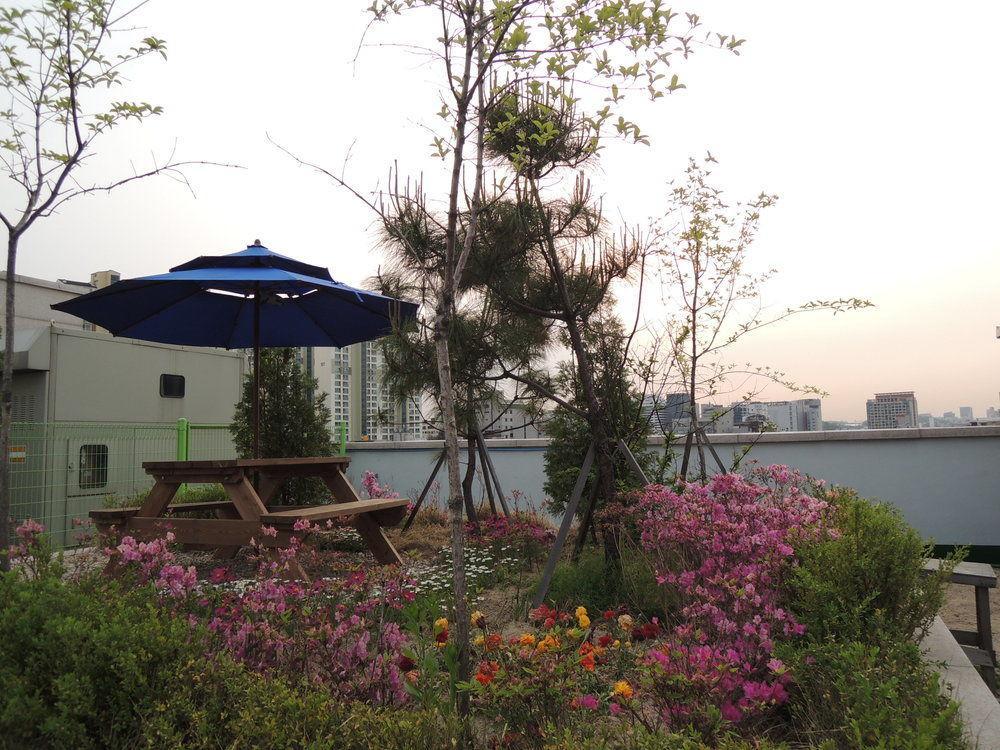 K-Guesthouse Sinchon 2 Seul Zewnętrze zdjęcie