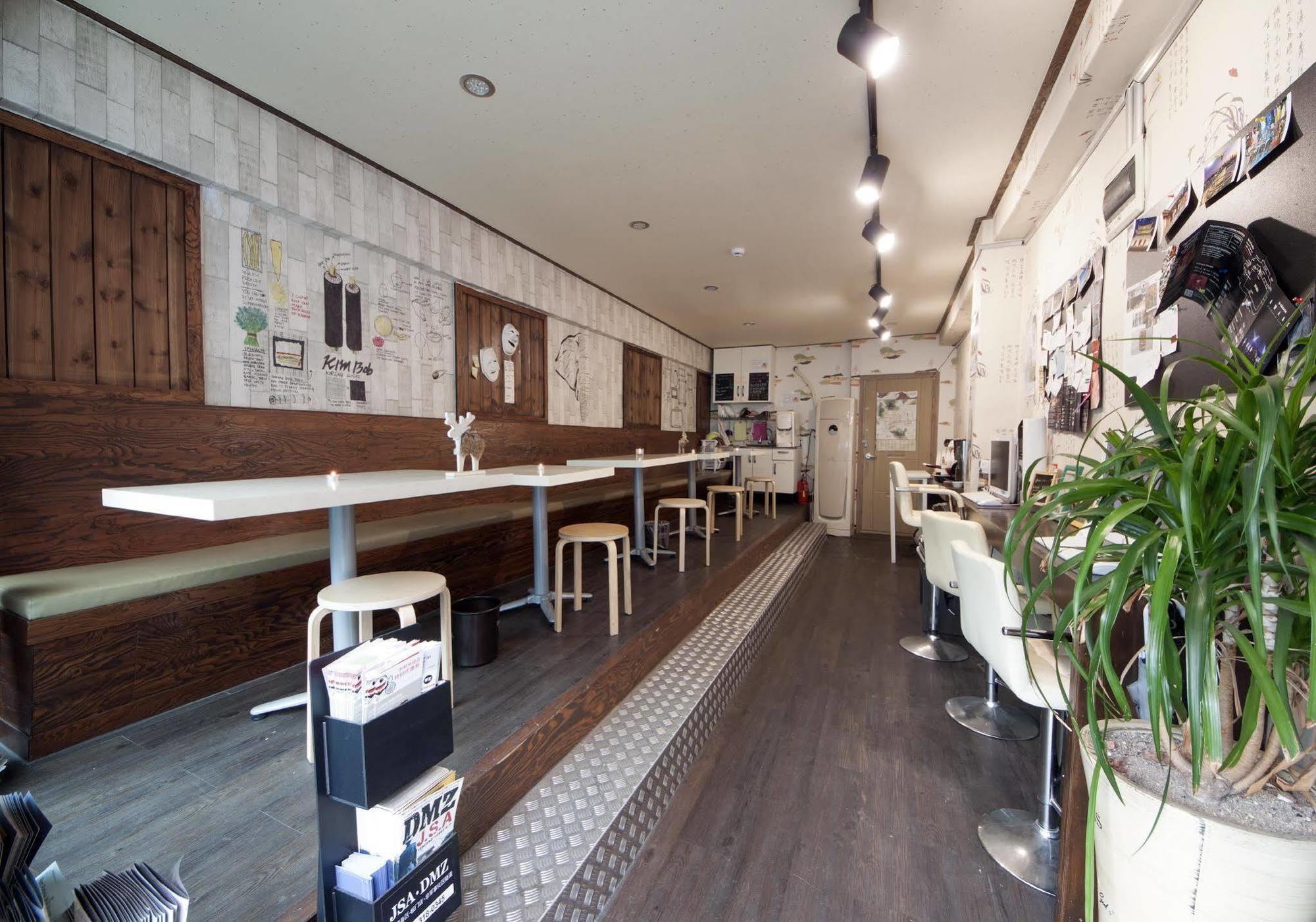 K-Guesthouse Sinchon 2 Seul Zewnętrze zdjęcie