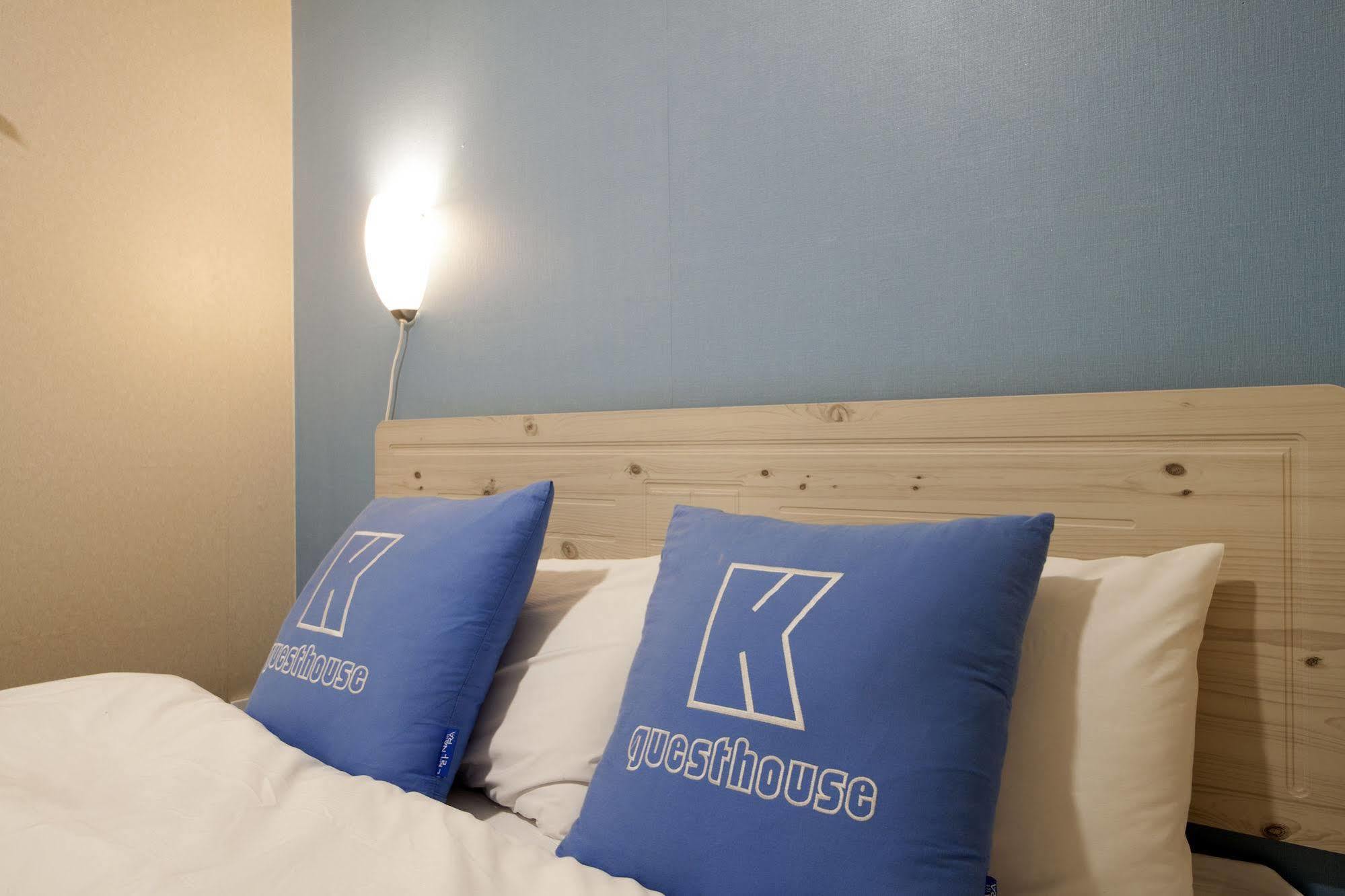 K-Guesthouse Sinchon 2 Seul Zewnętrze zdjęcie