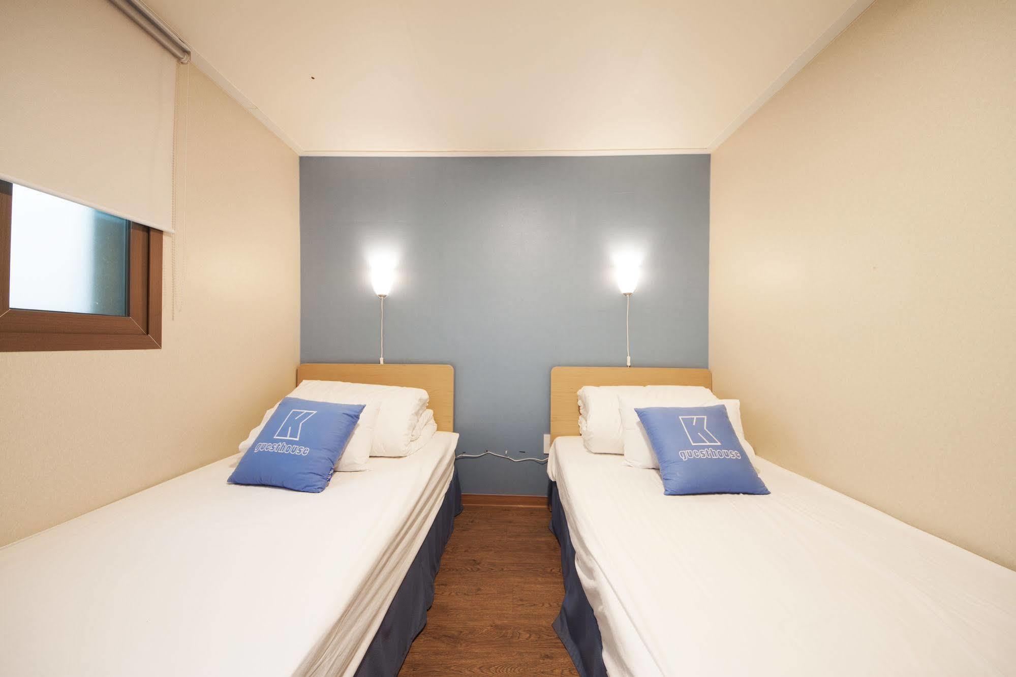 K-Guesthouse Sinchon 2 Seul Zewnętrze zdjęcie